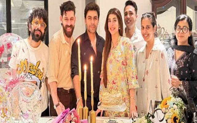 Urwa Hocane rings in her birthday with family and loved ones