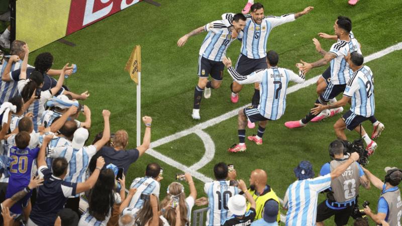 Argentina survive Cape Verde scare to reach World Cup last 16