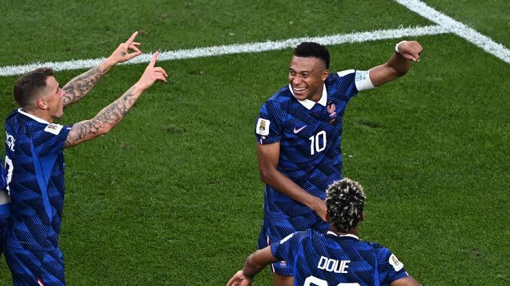 France battle past Paraguay to set up Morocco World Cup showdown