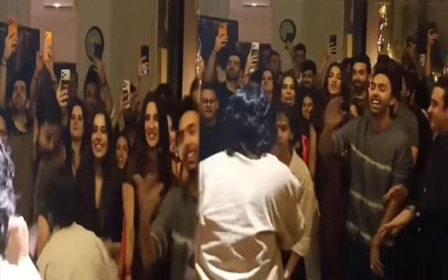 Pakistani showbiz celebrities light up a star-studded party