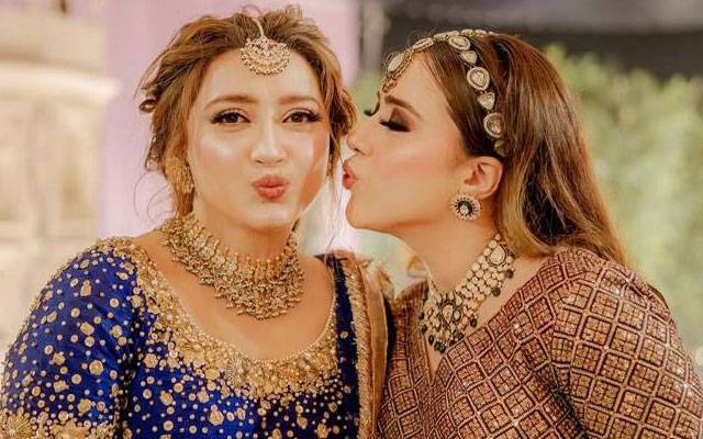 'My Queen’, Momina Iqbal pens adorable note for sister Rimsha Iqbal 