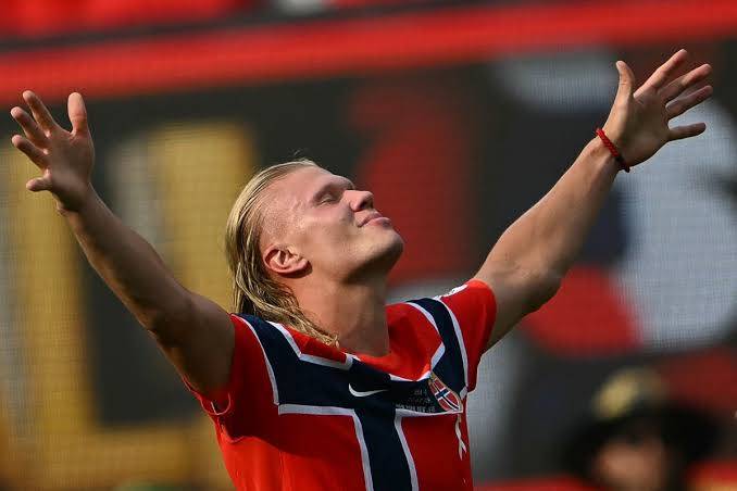Norway dance to Haaland's beat in 'surreal' World Cup run