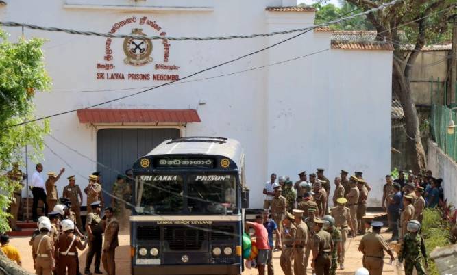 Sri Lanka prison riot kills 23, wounds more than 100