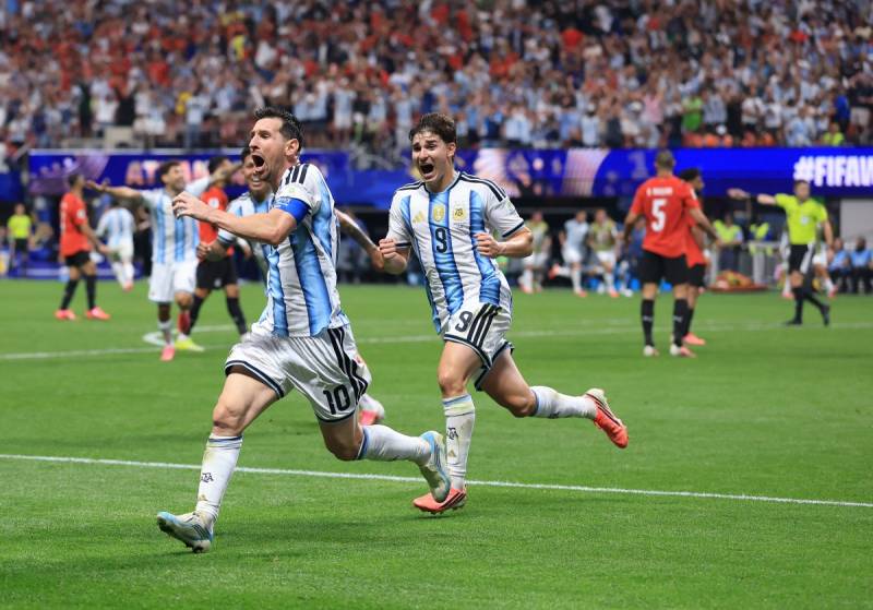 Argentina produce epic World Cup fightback to beat Egypt, reach quarters