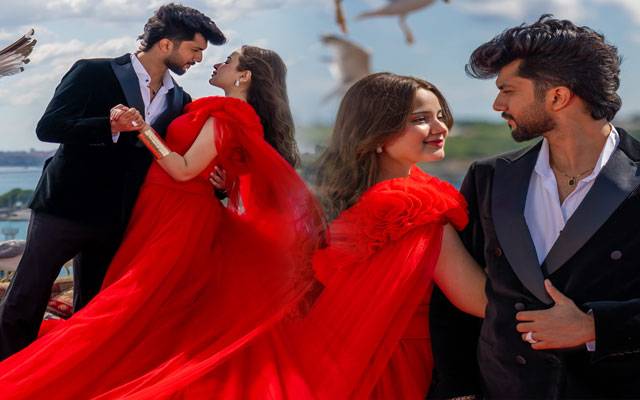 Straight out of a fairytale! Rabeeca Khan and Hussain Tareen’s enchanting Istanbul shoot