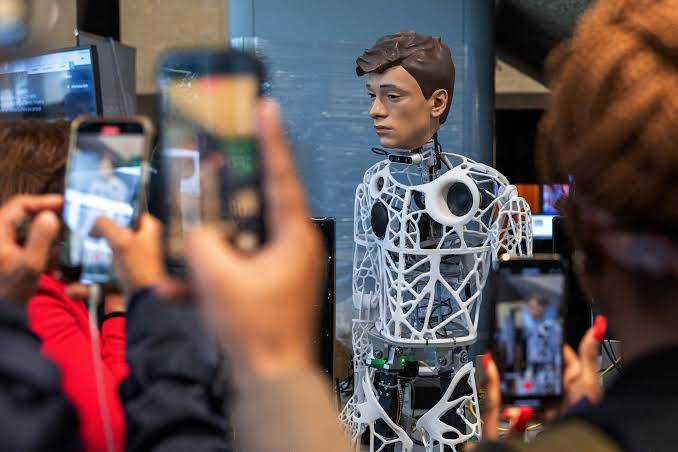 Global AI industry falls short on safety, think tank warns
