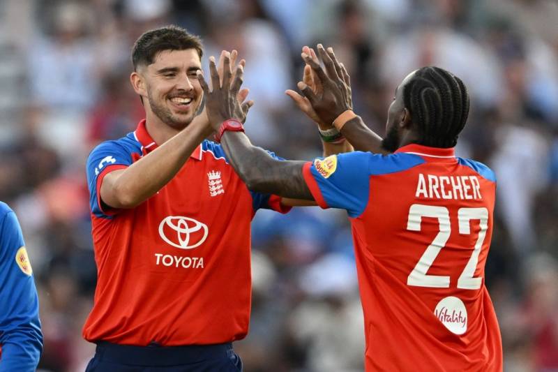 England quicks star as India suffer record 125-run T20 defeat