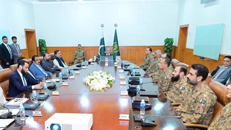 PM chairs Provincial Apex Committee meeting in Quetta on Balochistan security