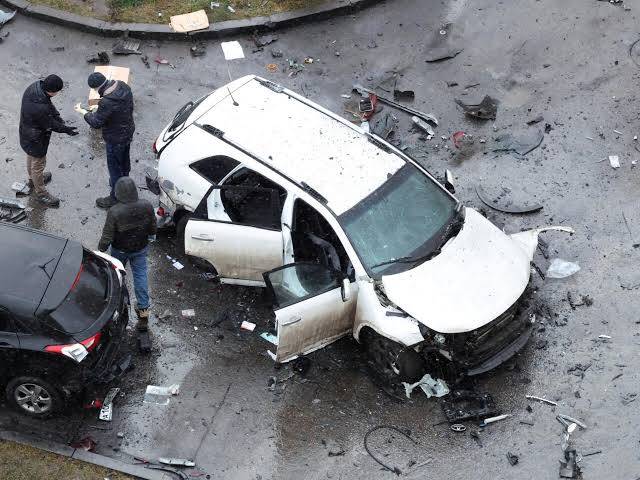 Crowds wreck army conscription car in Ukraine, angering officials