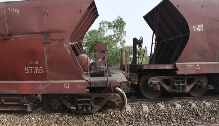 Train bogie carrying coal derails near Harappa railway station