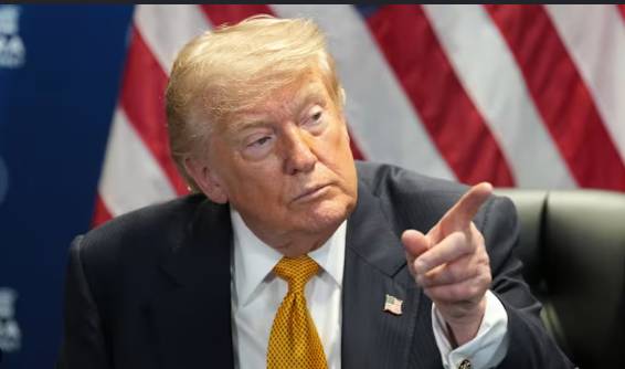 Trump fires federal election commissioners ahead of midterms