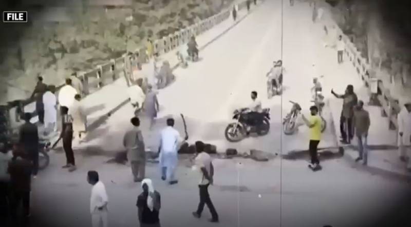Armed groups of banned Action Committee make life miserable for Rawalakot residents