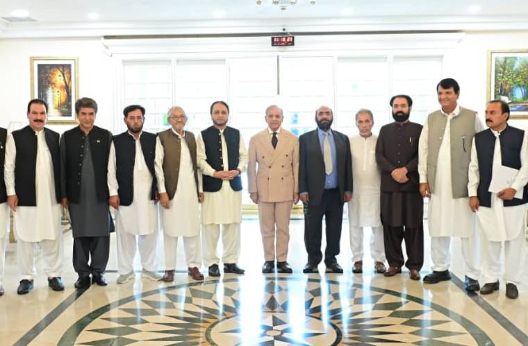 PML-N’s newly-elected GB Assembly members call on PM Shehbaz