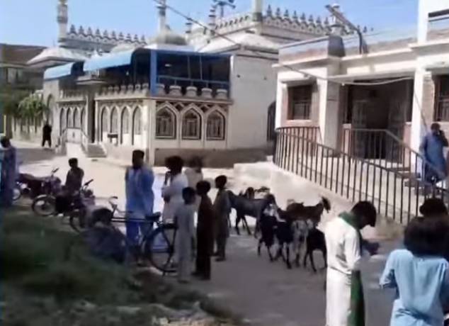 15 seminary students fall unconscious after drinking toxic water in Shikarpur