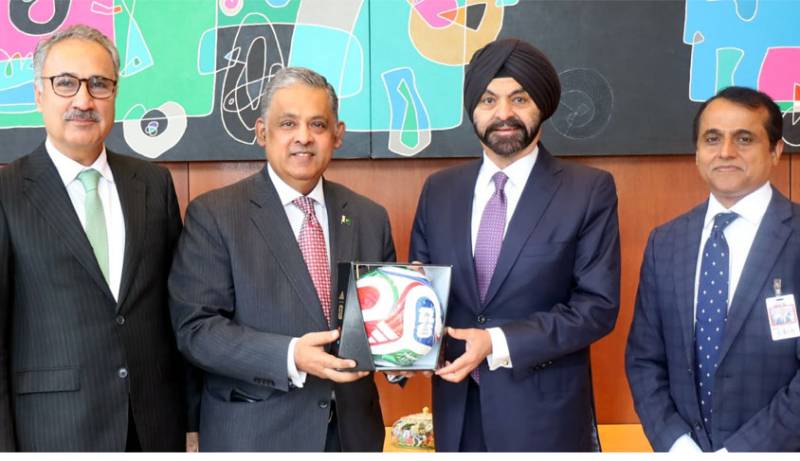 World Bank President praises Pakistan-made sports products
