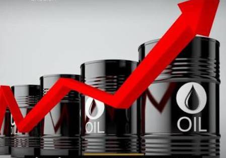 Oil prices spike on fresh US-Iran attacks