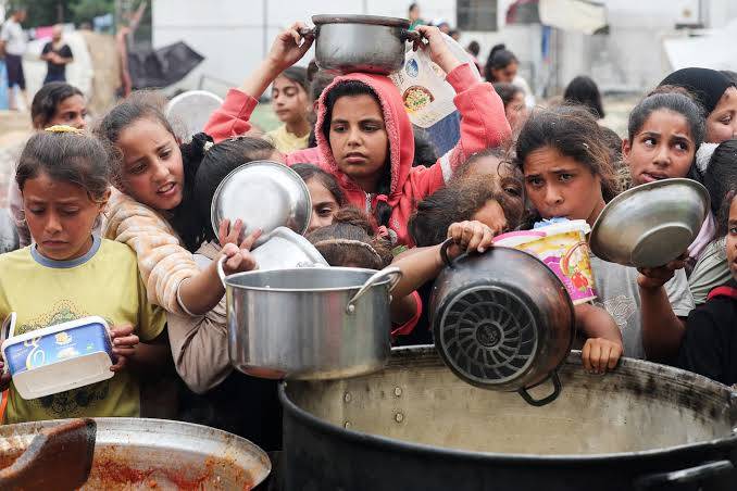 Top UN official accuses Hamas of Gaza aid obstruction
