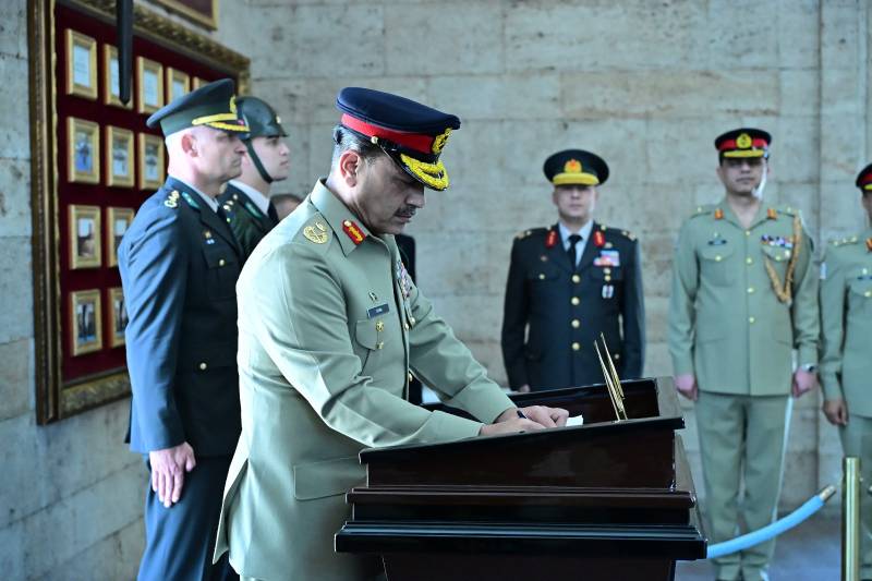 Field Marshal Asim Munir meets Turkish leadership, receives military medal during official visit