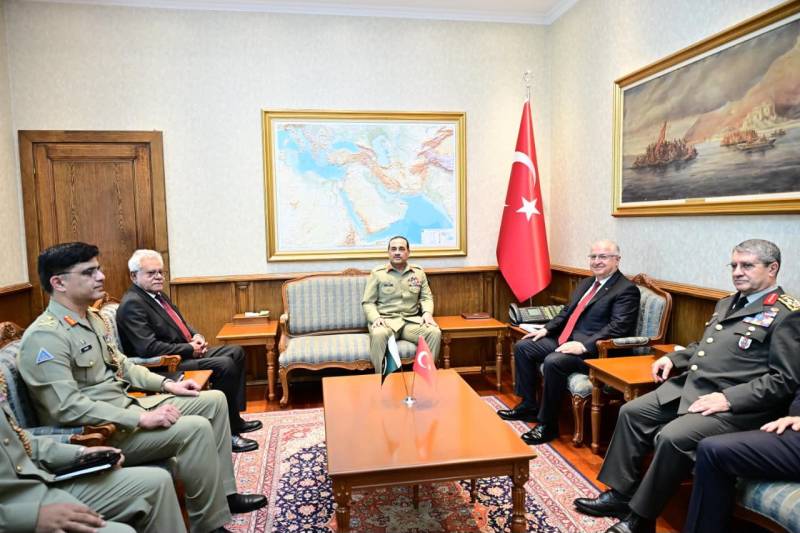 Field Marshal Asim Munir meets Turkish leadership, receives military medal during official visit