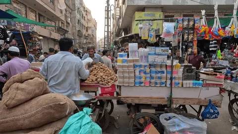 Karachi wholesale markets to close Wednesday over fines, arrests