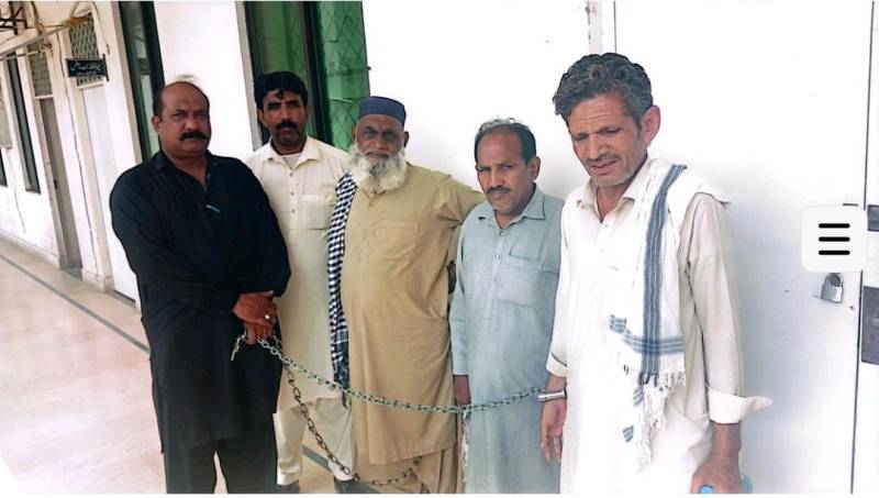Three sentenced to nearly five years in Multan shop fraud case