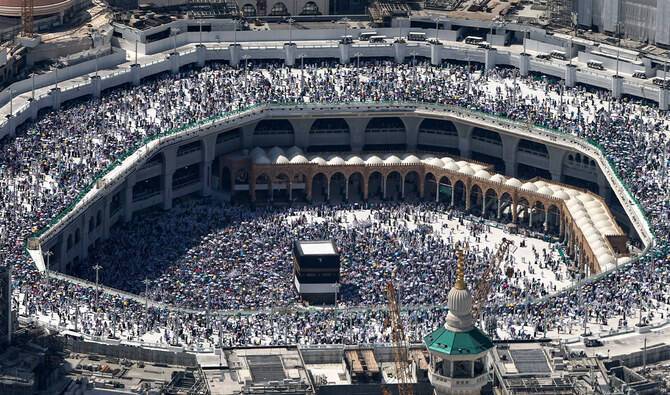 More than 325,000 register online for Hajj from 2027 to 2030
