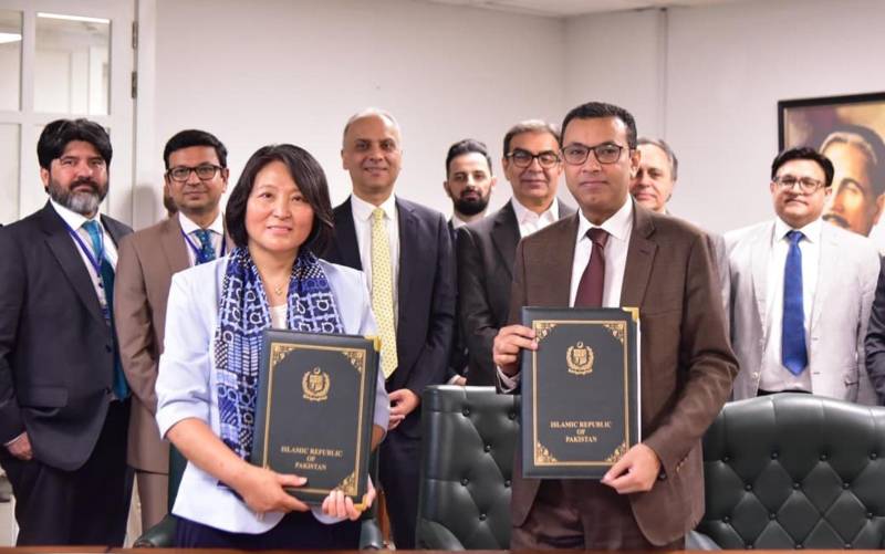 ADB, Privatisation Commission sign agreement for Islamabad airport outsourcing