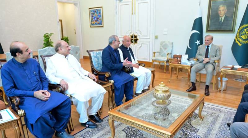 PM Shehbaz, Abdul Malik Baloch discuss law, order situation in Balochistan