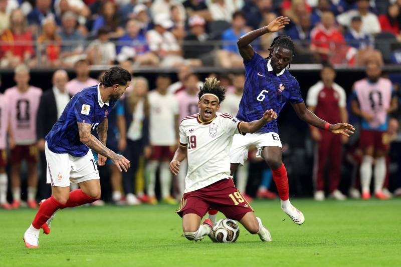 Spain deliver World Cup masterclass against France to reach final