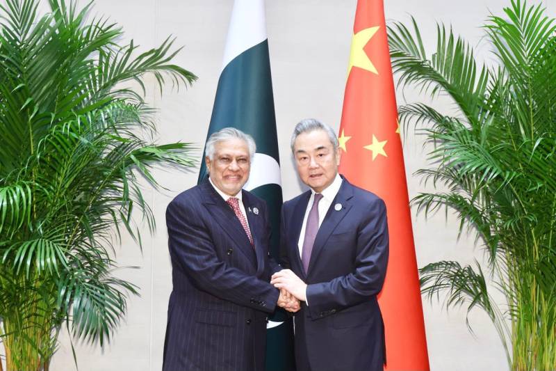 Pakistan, China vow deeper cooperation under CPEC 2.0 