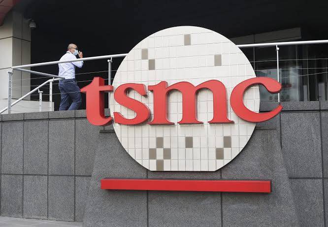 Taiwan chipmaker TSMC to invest another $100b in Arizona fabs