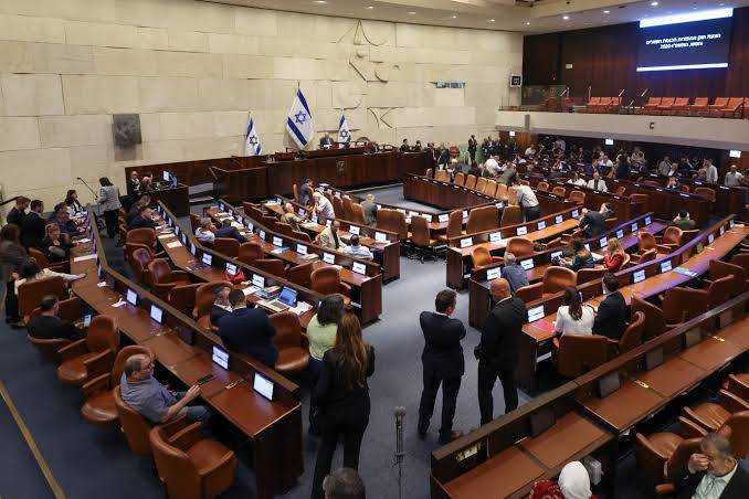 Israel parliament dissolves as it gears up for elections