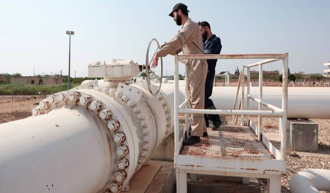 US hails plan to restore Iraqi-Syrian oil pipeline