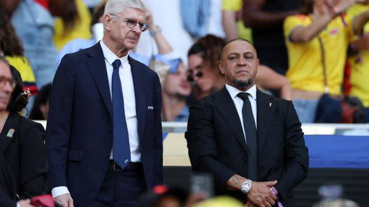 Wenger accepts World Cup hydration breaks split opinion