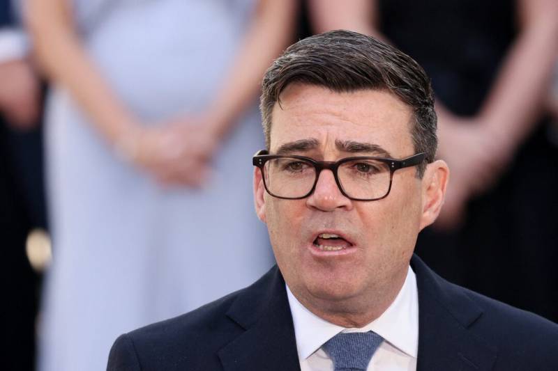 Dar congratulates elected UK Prime Minister Andy Burnham