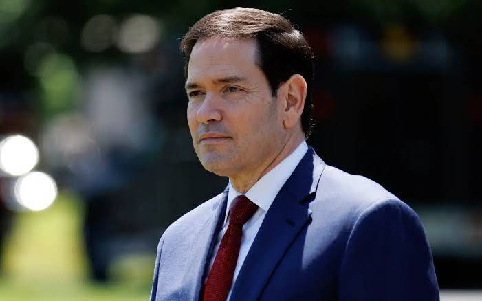 Rubio open to Russia, China meets on Philippines visit
