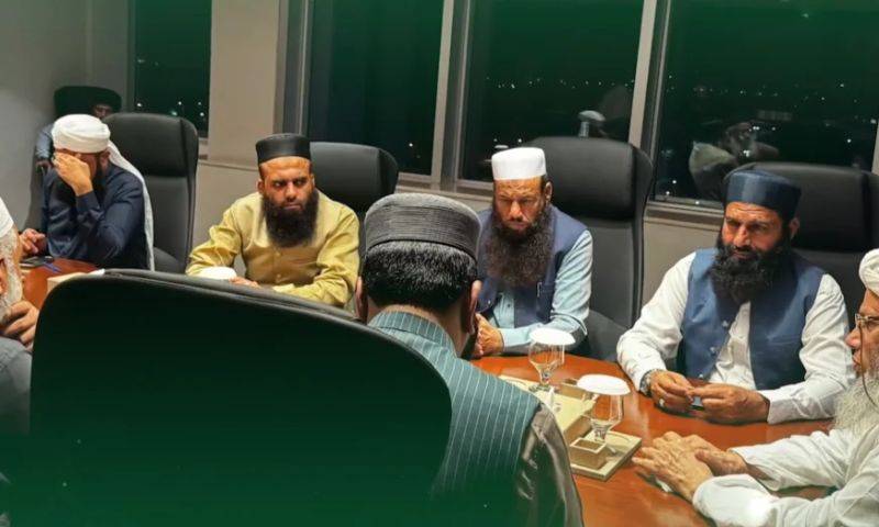 Mutahida Madaris Council distances itself from Fazl's remarks 