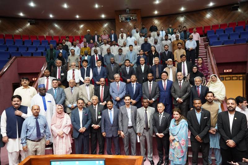 Pakistan calls for stronger scientific cooperation across Muslim world