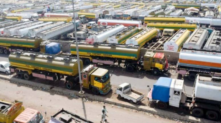 Tankers Association gives govt 72 hours for fulfillment of their demands