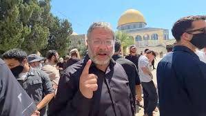 Israeli minister leads hundreds to Al-Aqsa Mosque on Jewish mourning day