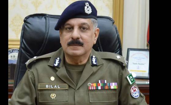 CCPO Lahore produces recovered child in LHC
