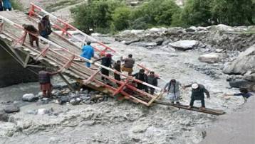Stormy rains kill two kids in KP; rivers swell as Skardu delinked