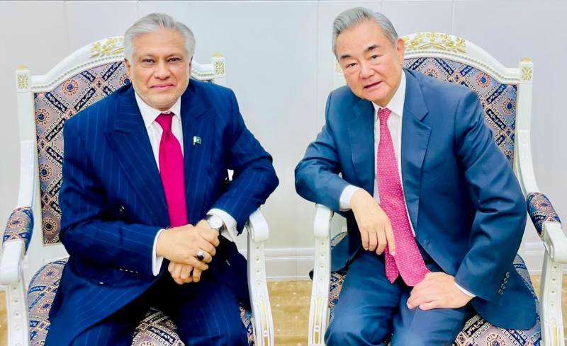 Pakistan, China FMs exchange views on bilateral relations