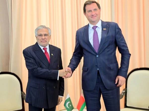 Ishaq Dar, Belarusian FM agree to expand cooperation across key sectors