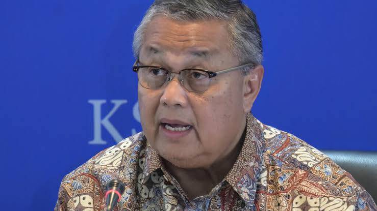 Indonesia central bank chief steps down early
