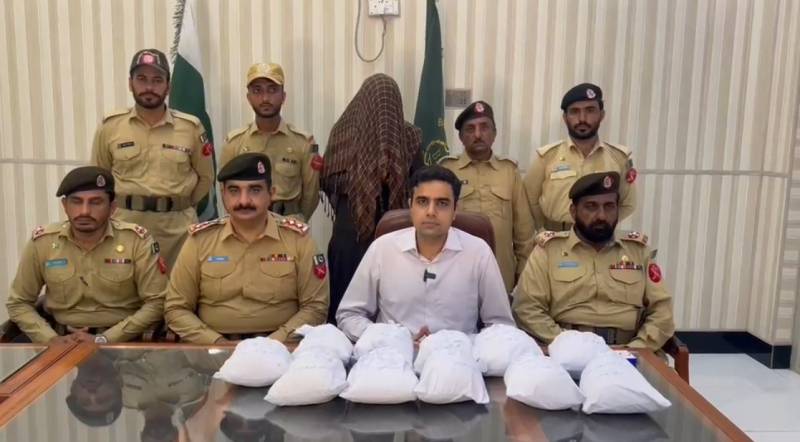 Border police seize major crystal meth shipment in DG Khan