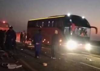 Seven injured as passenger coach crashes on Zhob-DI Khan highway