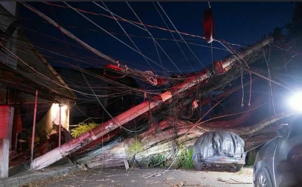 Five killed as fierce winds bring chaos to Rio, Sao Paulo region