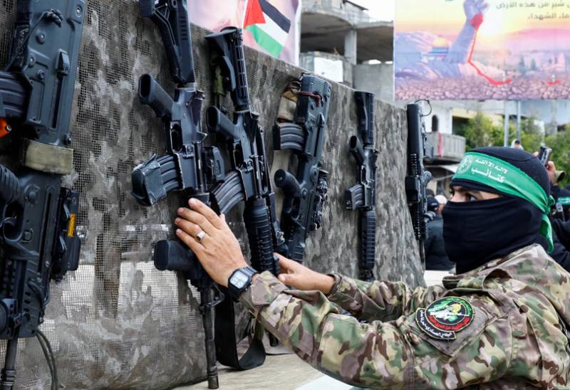 Hamas agrees to deal for disarmament, Israel's withdrawal from Gaza