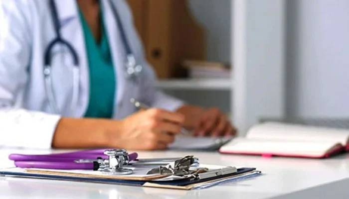 PMDC bars Afghanistan-trained Pakistani medical graduates from NRE